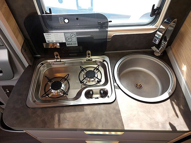 Knaus Van Ti Plus 650 MEG Kochfeld Wohnmobil Knaus Van Ti Plus 650 MEG Küche