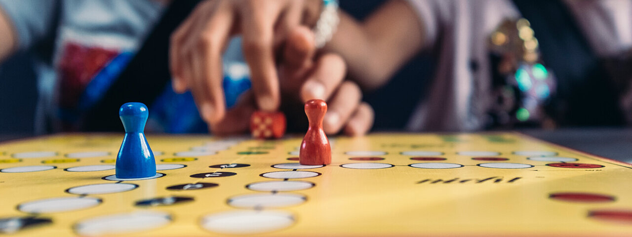 Brettspiel für Campingurlaub Unterhaltung für Wohnmobil Urlaub