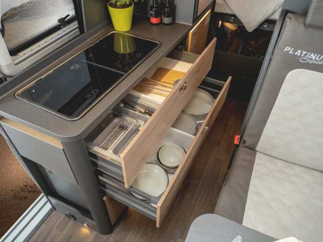Schubladen mit Vollauszug im KNAUS BOXLIFE PLATINUM SELECTION 2027