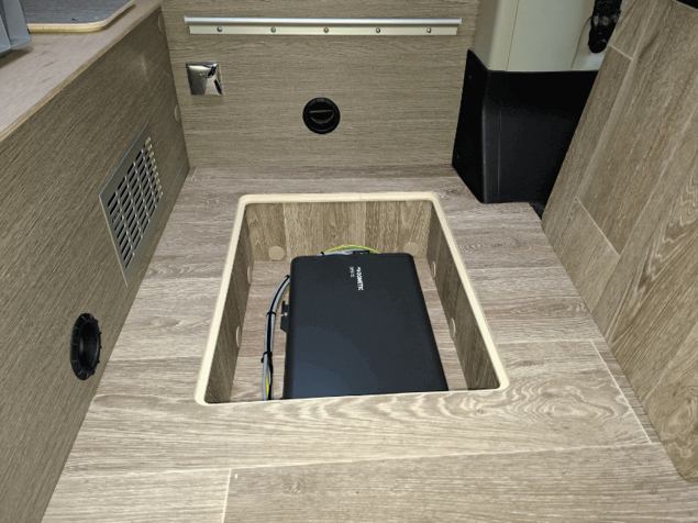 Dometic Wechselrichter eingebaut in Wohnmobil