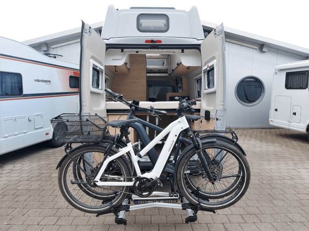 E-Bike Fahrrad Träger für Wohnmobile Wohnmobil-Werkstatt E-Bike Träger für Anhängerkupplung - Hecktüren offen