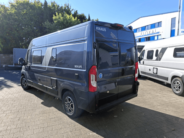 Knaus BoxLife 600 MQ Platinum Selection Modelljahr 2027 Heckansicht
