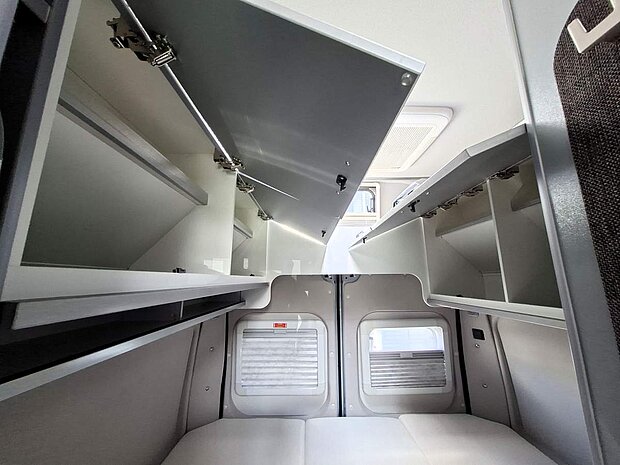Weinsberg CaraTour 600 MQH - Schränke