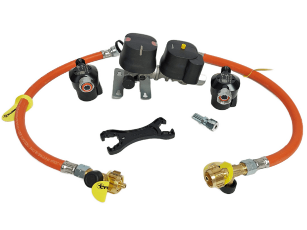 Truma Duo Control CS Gasdruckregler für Wohnmobile in Werkstatt einbauen Montage Einbau Truma Duo Control CS Gasdruckregler für Wohnmobile in Werkstatt nachrüsten