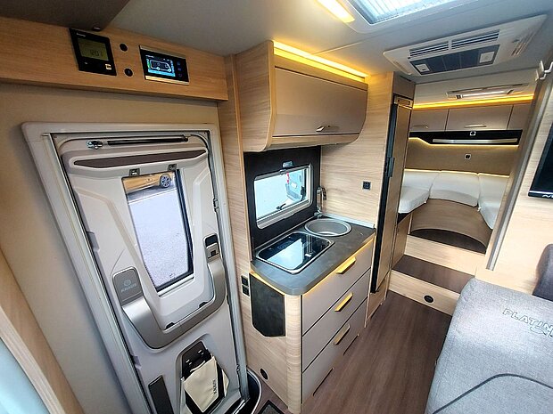 Knaus Van Ti Plus 650 MEG Platinum Selection Automatik Innenraum Knaus Van Ti Plus 650 MEG Platinum Selection Automatik Wohnraum